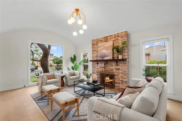 2928 11th Avenue, Los Angeles, CA 90018