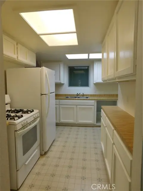 39822 San Francisquito Canyon, Santa Clarita, CA 91390 - #2