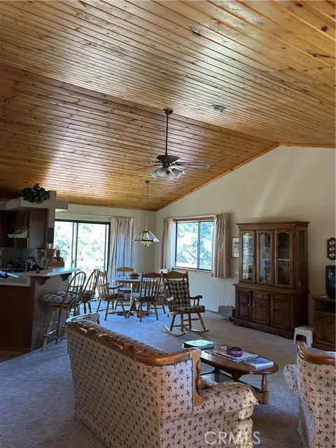 2017 Zermatt Drive, PINE MOUNTAIN CLUB, CA 93222