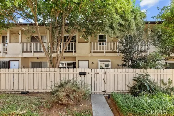 8031 Canby Ave  #4, Reseda, CA 91335