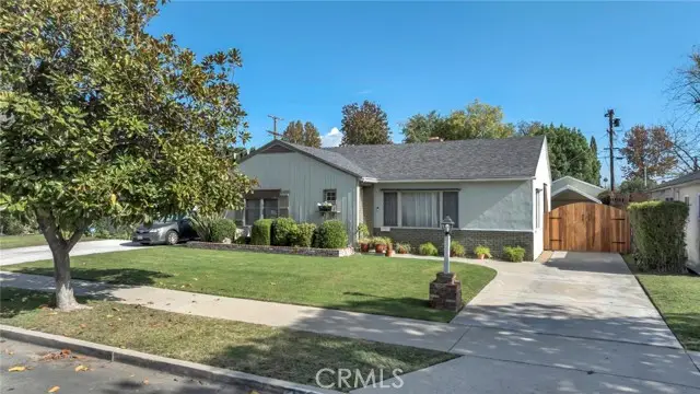 6300 Teesdale Avenue, Valley Glen, CA 91606 - Image #1