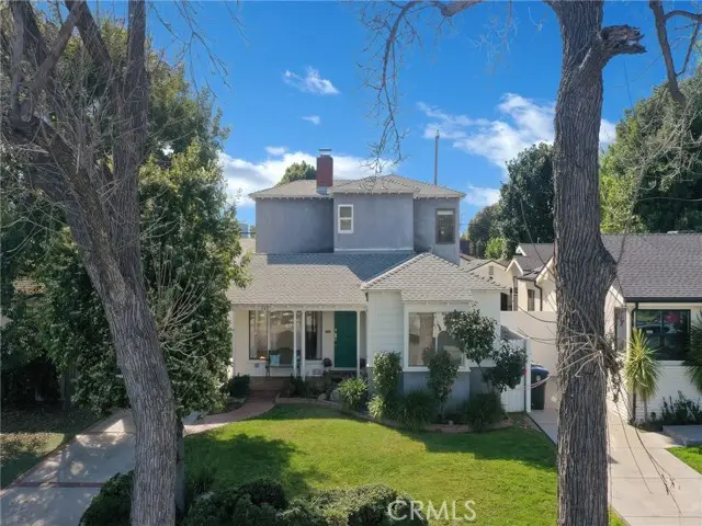 345 Beachwood Drive, Burbank, CA 91506 - #2