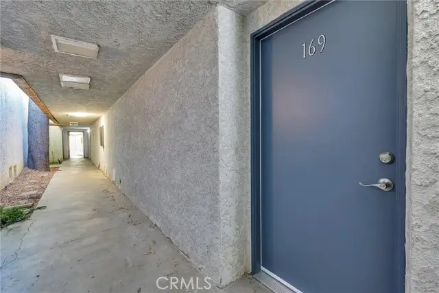 18620 Hatteras  #169, Tarzana, CA 91356 - Image #2