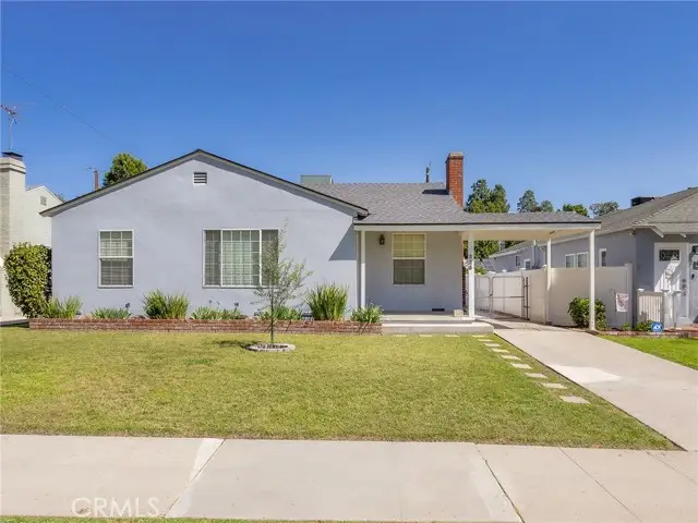 228 Beachwood Drive, Burbank, CA 91506 - #2