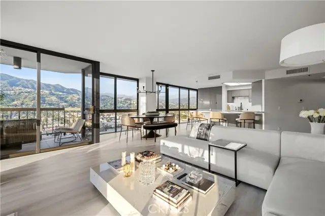 222 Monterey  #1402, Glendale, CA 91206 - Image #1