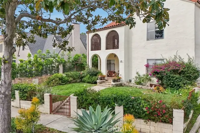 1015 Mansfield Avenue, Los Angeles, CA 90019 - #1