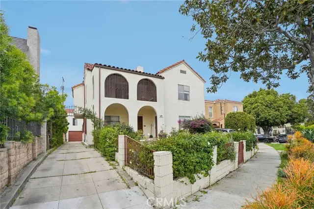 1015 Mansfield Avenue, Los Angeles, CA 90019 - #3