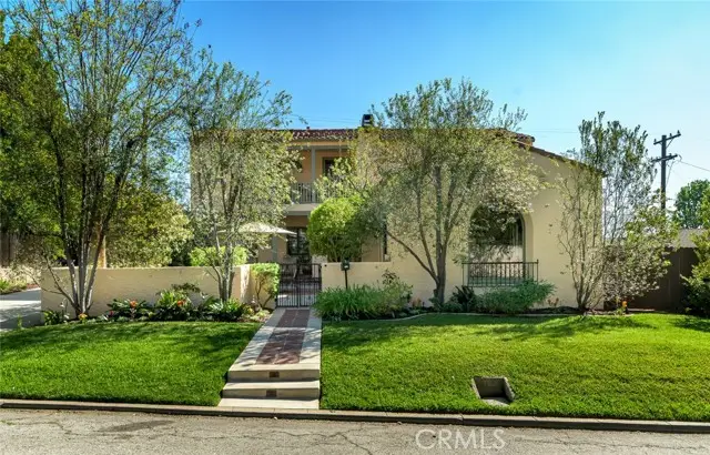 752 Glenview, Glendale, CA 91202 - #3