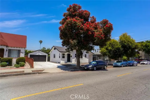 3123 Hyde Park Boulevard, Los Angeles, CA 90043 - #2