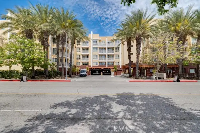 21301 Erwin Street  #228, Woodland Hills, CA 91367 - #2