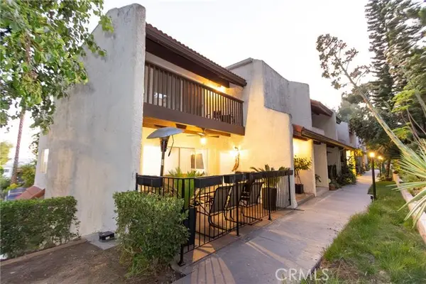 9551 Via Ricardo, Burbank, CA 91504