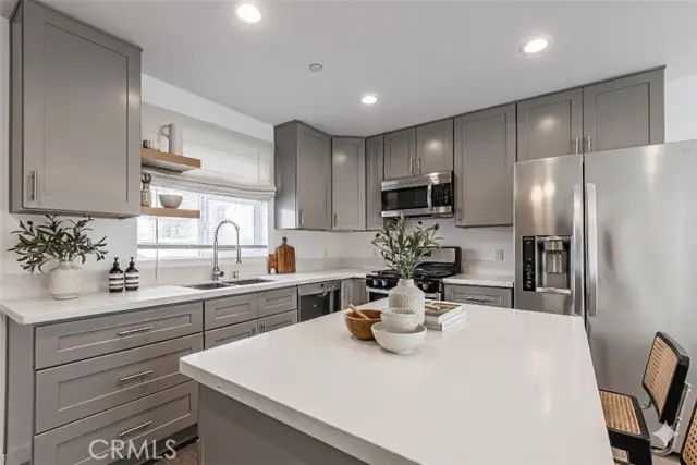 1121 Berendo, Los Angeles, CA 90006 - #2