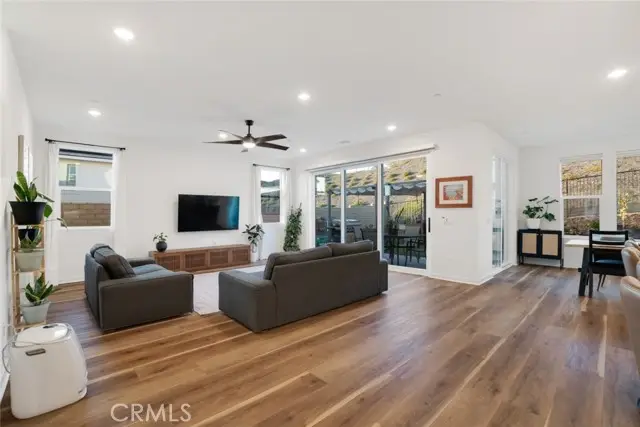 28619 Sunny Ridge Terrace, Castaic, CA 91384 - #2