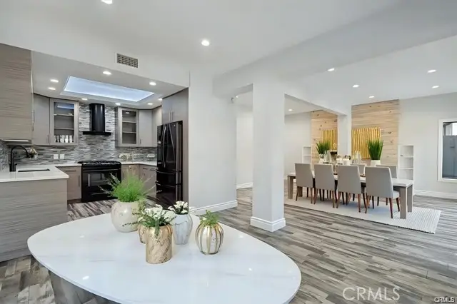 10831 Roycroft Street  #72, Sun Valley, CA 91352 - #2