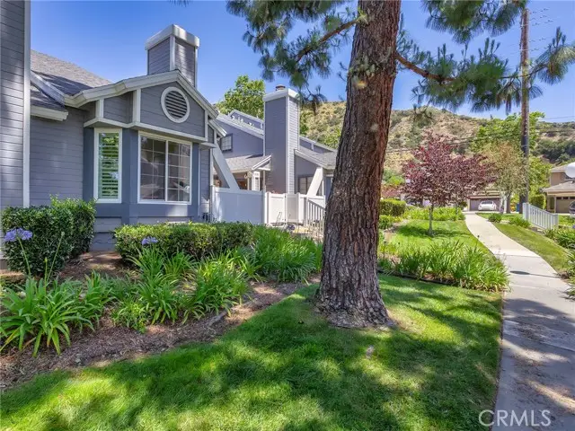 242 Spruce Court, Azusa, CA 91702 - #3