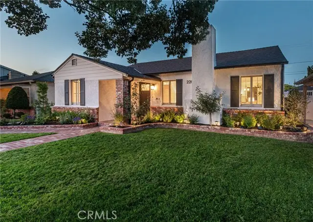 220 Reese Place, Burbank, CA 91506 - #1