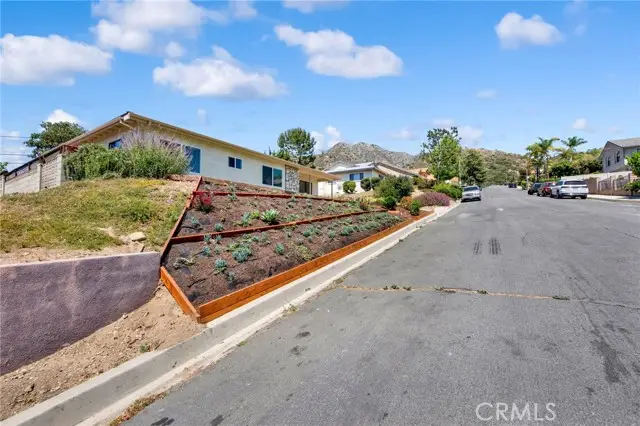 7217 Lonzo, Tujunga, CA 91042 - #3