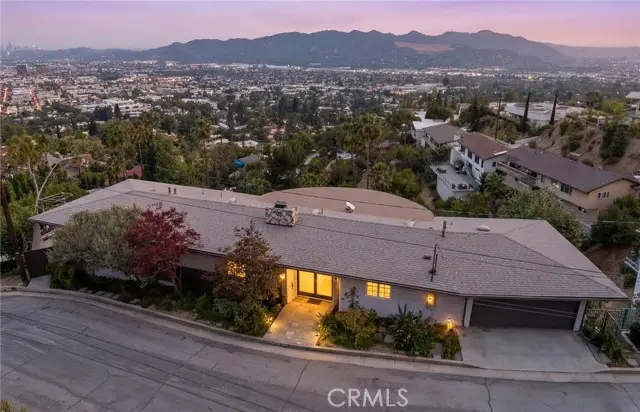 260 Kempton, Glendale, CA 91202 - #1