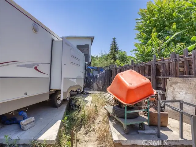 4463 Bellflower Avenue, West Toluca Lake, CA 91602 - #3