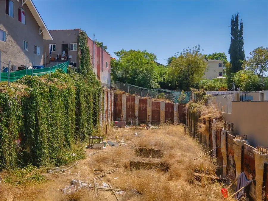 1492 Sunset Boulevard, Los Angeles, CA 90026 - #3