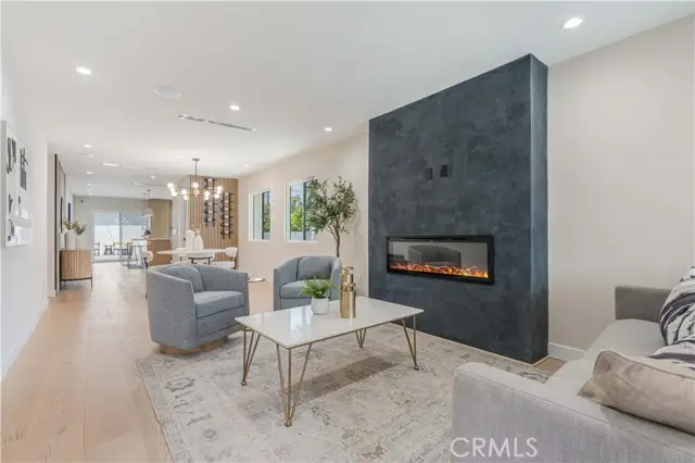 2837 Palm Grove Avenue, Los Angeles, CA 90016 - #2