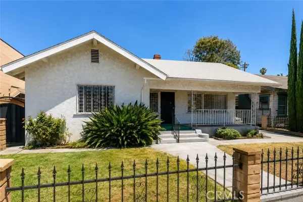 537 49th, Los Angeles, CA 90037