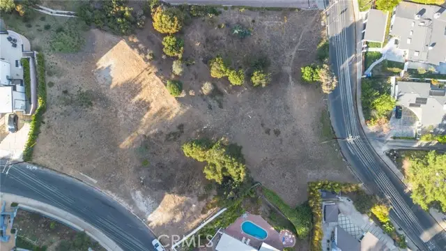 16652 Calneva Drive, Encino, CA 91436 - #1