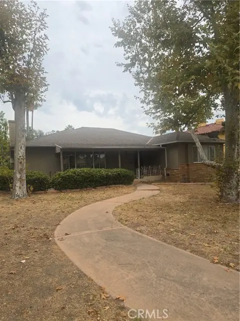 1760 Grandview, Glendale, CA 91201