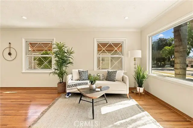 2232 Valley Street, Burbank, CA 91505 - #2