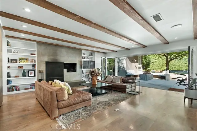5128 Hillard, La Canada Flintridge, CA 91011 - #2