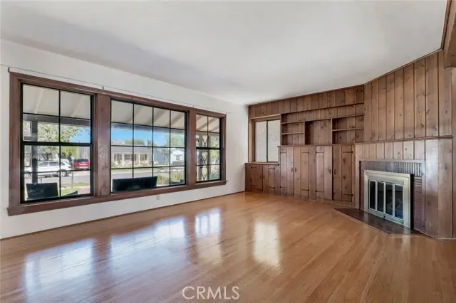 141 Beachwood Drive, Burbank, CA 91506 - #2