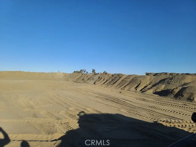 15972 EL ESTEBAN RD, Phelan, CA 92371 - #2
