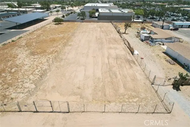 25 Tamarisk Avenue, Hesperia, CA 92345 - #2