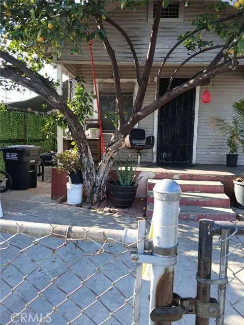 1123 Kern Avenue, Los Angeles, CA 90022 - Image #2