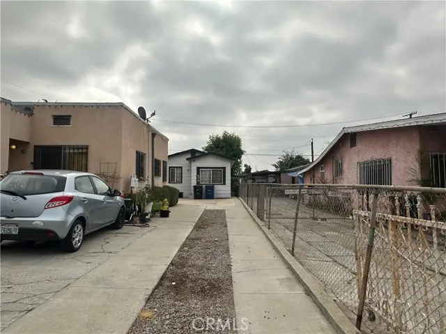 606 Kern Avenue, East Los Angeles, CA 90022 - #3