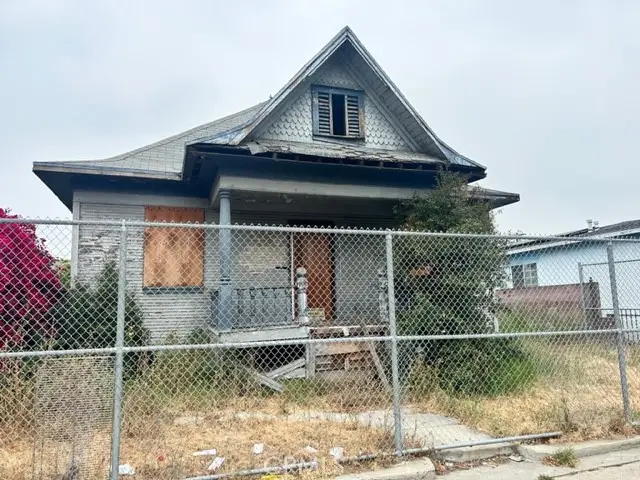 685 51st Street, Los Angeles, CA 90011 - Image #1