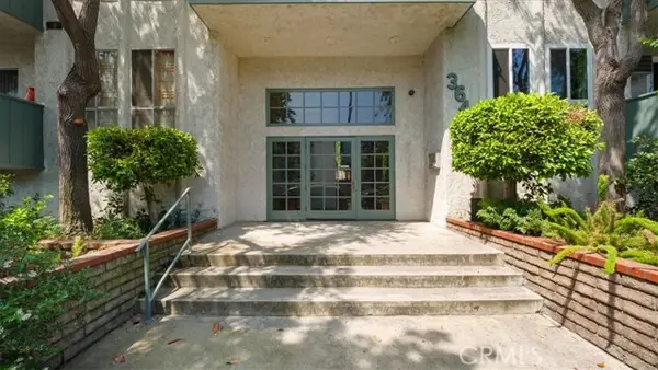3649 Glendon Avenue  #202, Los Angeles, CA 90034