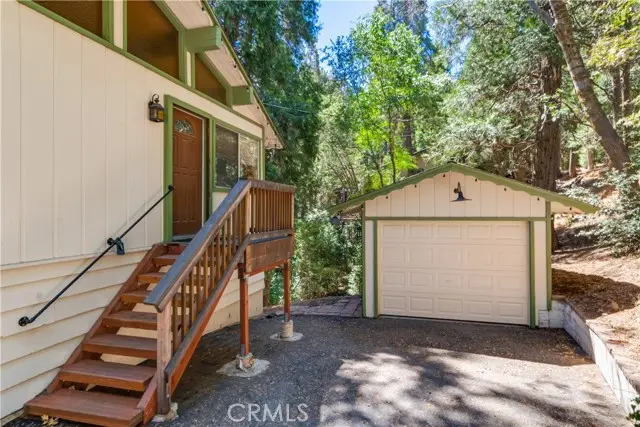 24514 Albrun, Crestline, CA 92325 - #3