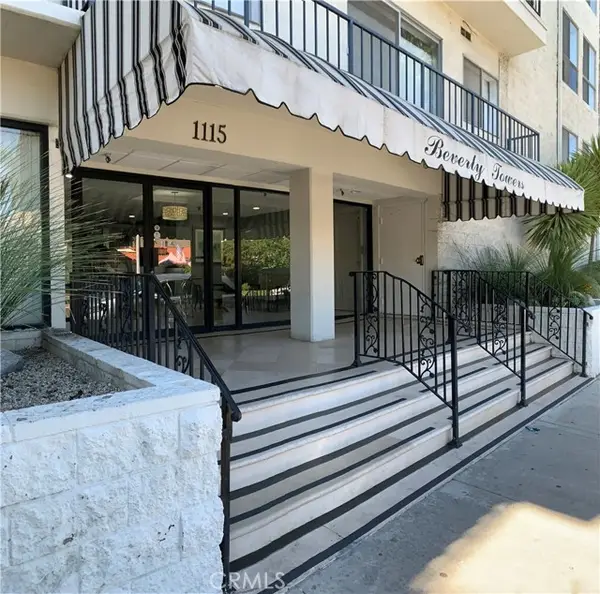 1115 Elm Drive  #207, Los Angeles, CA 90035