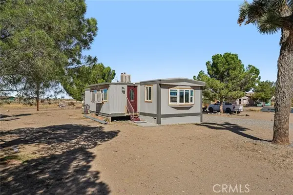 10444 Mono Road, Phelan, CA 92371