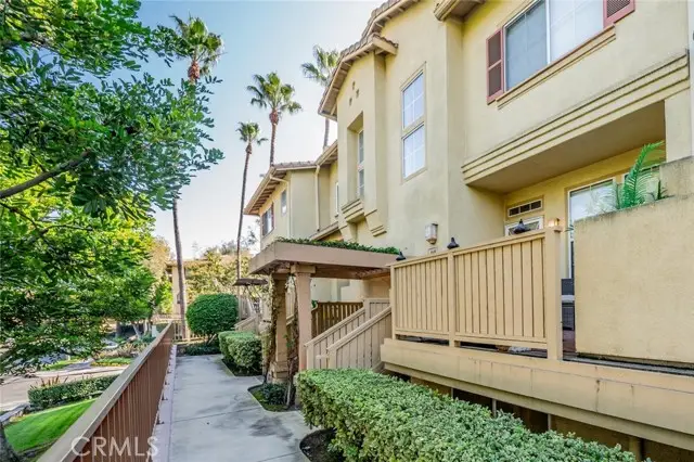 549 Summerfield, Anaheim, CA 92802 - Image #1