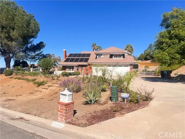 7158 Golden Vale, Riverside, CA 92506 - #1