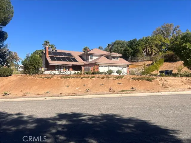 7158 Golden Vale, Riverside, CA 92506 - #2