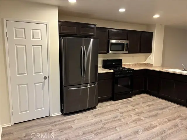 7013 Bella Strada, Fontana, CA 92336 - Image #3