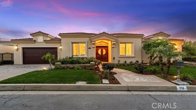 752 Valparaiso Drive, Claremont, CA 91711 - #1