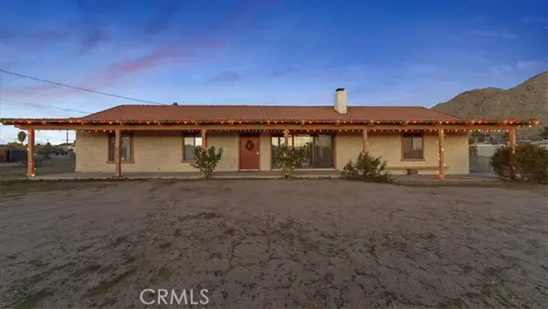 16043 Saint Timothy Road, Apple Valley, CA 92307