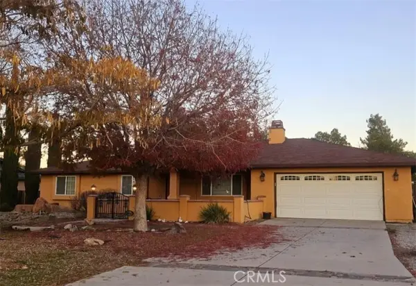 13367 Apple Blossom Lane, Apple Valley, CA 92308