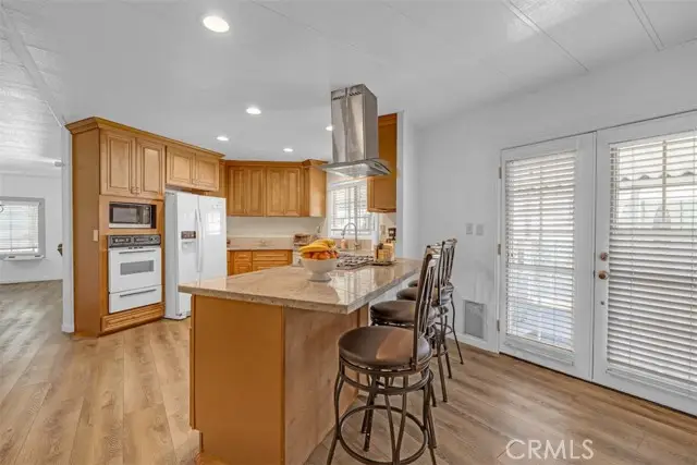 929 Foothill  #53, Upland, CA 91786 - Image #2