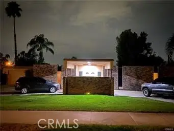 1156 Lyndhurst, Riverside, CA 92507