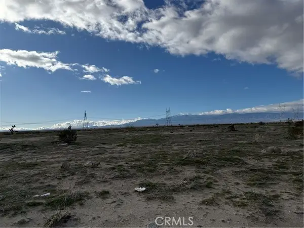 0 Sandstone st, Phelan, CA 92371